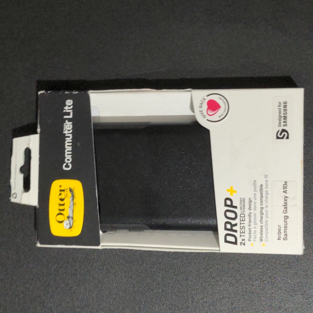 OtterBox Samsung Galaxy A10e Commuter Lite Black Cover. NEW